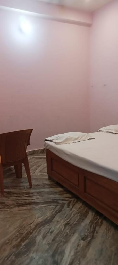 Vaibhav Sadan Dharmsala Hotel Ayodhya Ngoại thất bức ảnh